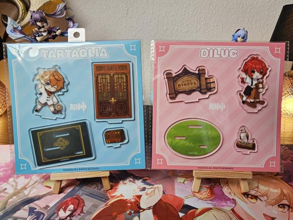 Genshin Impact Acrylic Standee Diluc, Tartaglia